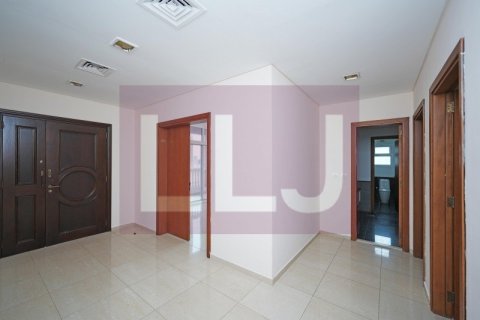 Villa de 5 chambres à Abu Dhabi, UAE No. 44839 8