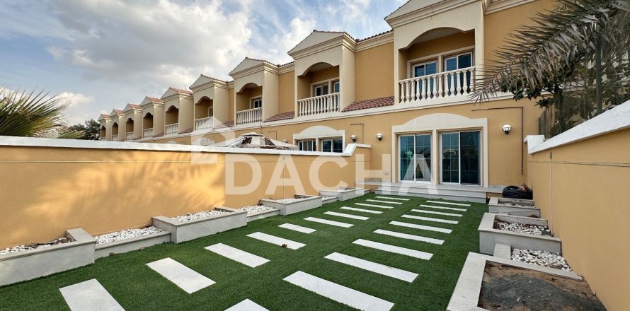2 غرف نوم تاون هاوس في Jumeirah Village Triangle, الإمارات العربية المتحدة رقم 155366