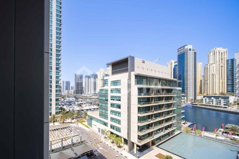 Apartment de 2 dormitorios en Dubai Marina, UAE No. 155361 6