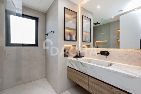 Вилла с 5 спальнями в Jumeirah Islands, ОАЭ №155360 15