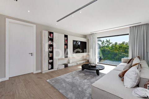 Вилла с 5 спальнями в Jumeirah Islands, ОАЭ №155360 13