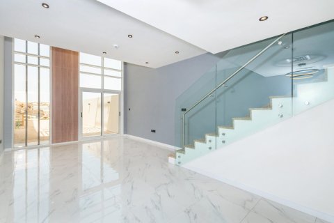 2 bedrooms Townhouse in Rukan, UAE No. 145144 8