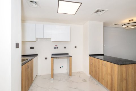 2 bedrooms Townhouse in Rukan, UAE No. 145144 11