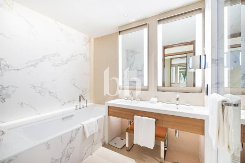 Квартира с 3 спальнями  №113463 16