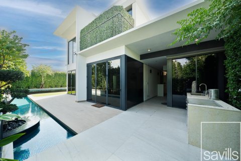 Вилла с 4 спальнями в Harmony, ОАЭ №136545