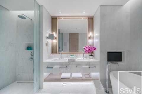 Квартира с 2 спальнями в Джумейра Бич Резиденс, ОАЭ №136544 15