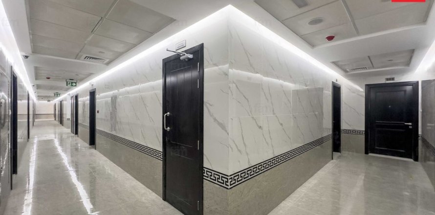 Edificio de 2536.5m² en International City, UAE No. 123458