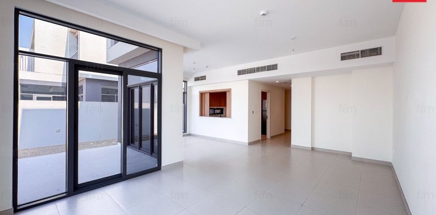 4 غرف نوم فيلا  رقم 123455