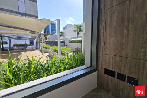 2 bedrooms Apartment in Business Bay, UAE No. 135634 8