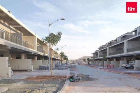 Таунхаус с 4 спальнями в Дубай, ОАЭ №135631 9