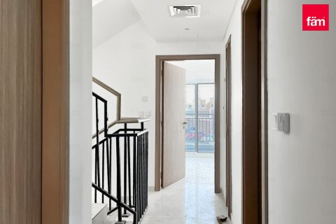 Таунхаус с 4 спальнями в Дубай, ОАЭ №135631 13