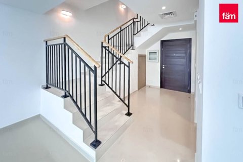 Таунхаус с 4 спальнями в Дубай, ОАЭ №135631 7