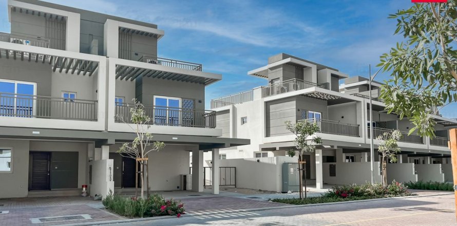 Таунхаус с 4 спальнями в Дубай, ОАЭ №135631