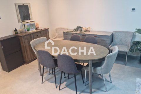 2 bedrooms Apartment in District 11, UAE No. 186098 6
