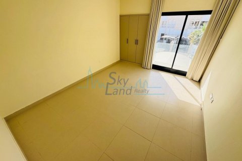 Villa de 3 dormitorios en Jumeirah, UAE No. 82722 13