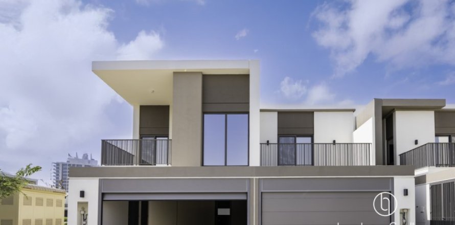 Вилла с 3 спальнями  №131646