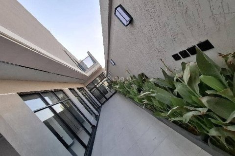 4 bedrooms Villa in Riyadh, Saudi Arabia No. 67372 3