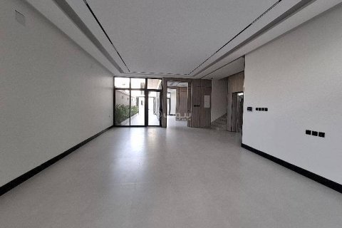 4 bedrooms Villa in Riyadh, Saudi Arabia No. 67372 11