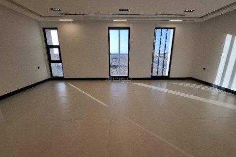 4 bedrooms Villa in Riyadh, Saudi Arabia No. 67372 22