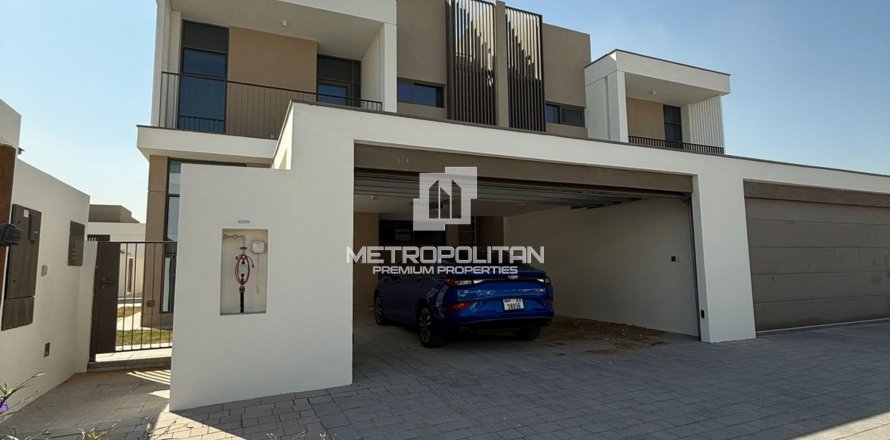 4 bedrooms Villa No. 130019