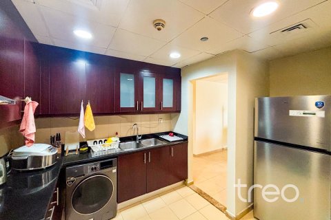 2 bedrooms Apartment in Dubai, UAE No. 183190 7