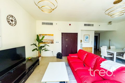 2 bedrooms Apartment in Dubai, UAE No. 183190 4