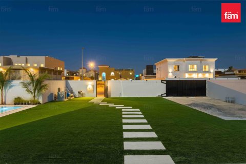 5 غرفة نوم  فيلا  رقم 131271 26