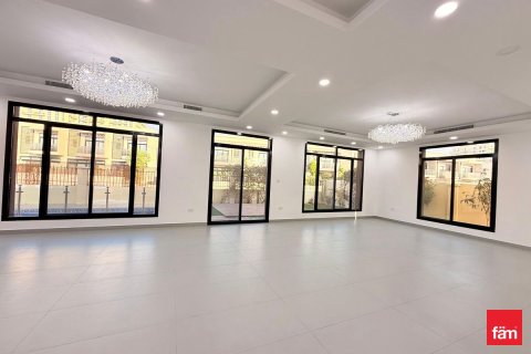 Вилла с 5 спальнями №131272 4