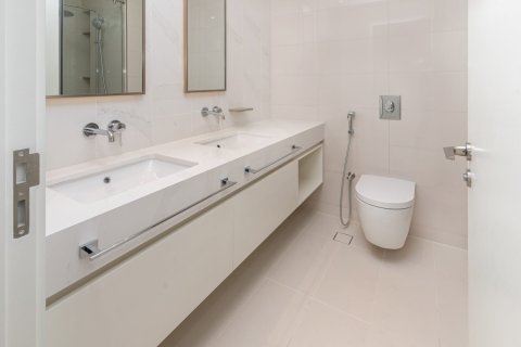 Apartment de 2 dormitorios en EMAAR Beachfront, UAE No. 150222 6