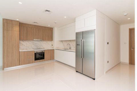 Apartment de 2 dormitorios en EMAAR Beachfront, UAE No. 150222 18