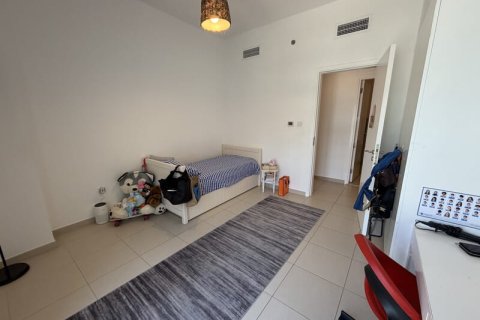 3 bedrooms Apartment in Zahra Apartments, UAE No. 166167 19