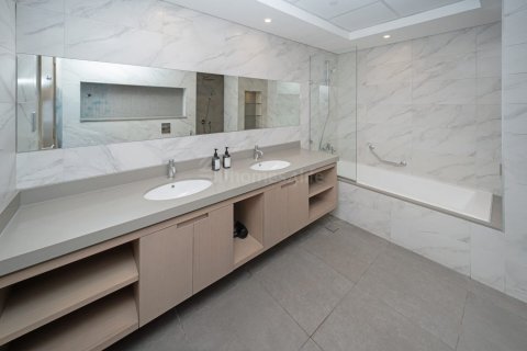 2 bedrooms Apartment in Al Satwa, UAE No. 166165 21