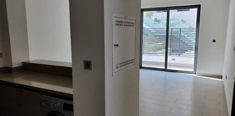 Apartment de 1 dormitorio en Dubai, UAE No. 208137