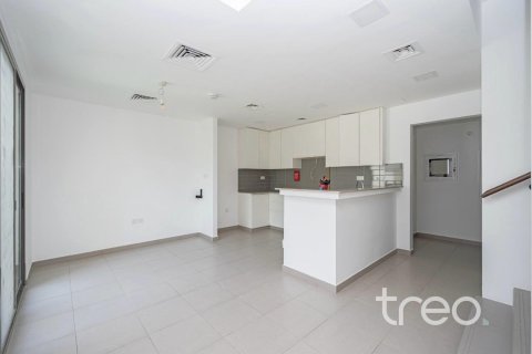 3 bedrooms Townhouse in Noor Townhouses, UAE No. 188088 12