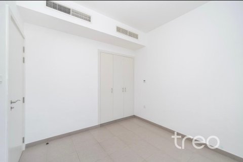 3 bedrooms Townhouse in Noor Townhouses, UAE No. 188088 16