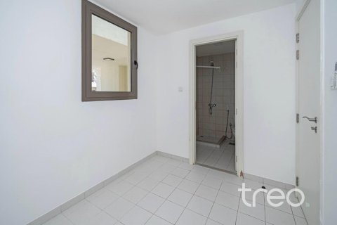 3 bedrooms Townhouse in Noor Townhouses, UAE No. 188088 24