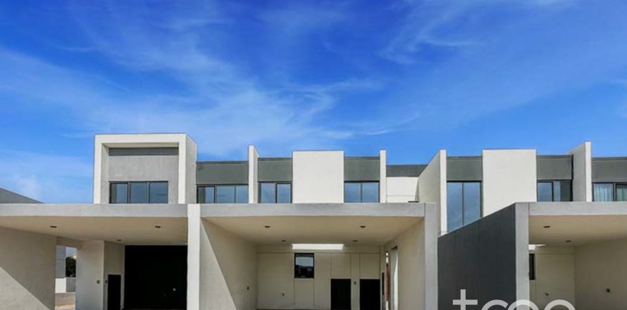 Townhouse de 3 chambres à Dubai, UAE No. 188083
