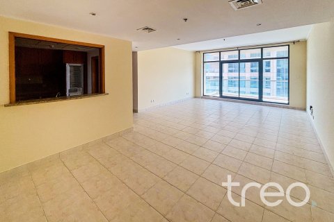 Apartment de 2 dormitorios en Greens, UAE No. 188082 3