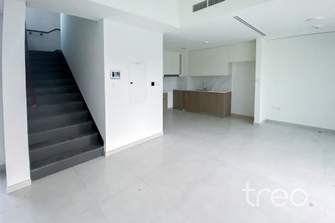 Villa de 3 dormitorios en The Valley, UAE No. 188084 4