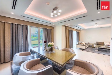 Вилла с 4 спальнями в Аль-Барша, ОАЭ №145193 18