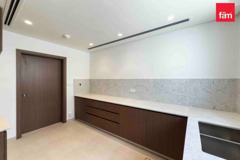 Вилла с 4 спальнями в Дубай, ОАЭ №145192 5