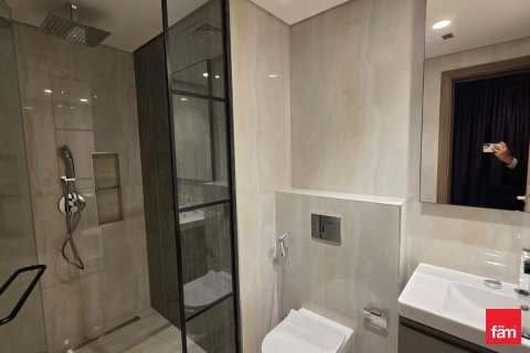 Квартира с 2 спальнями в Бизнес-Бэй, ОАЭ №145187 10