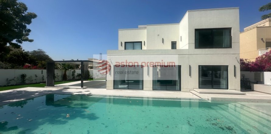 Villa de 5 chambres à Meadows, UAE No. 145190