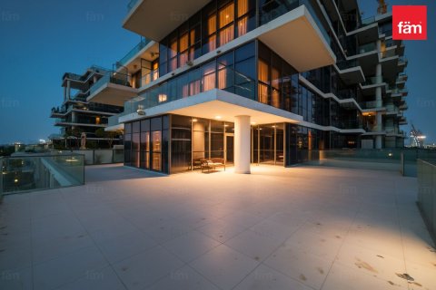 Квартира с 3 спальнями в Дубай, ОАЭ №146103