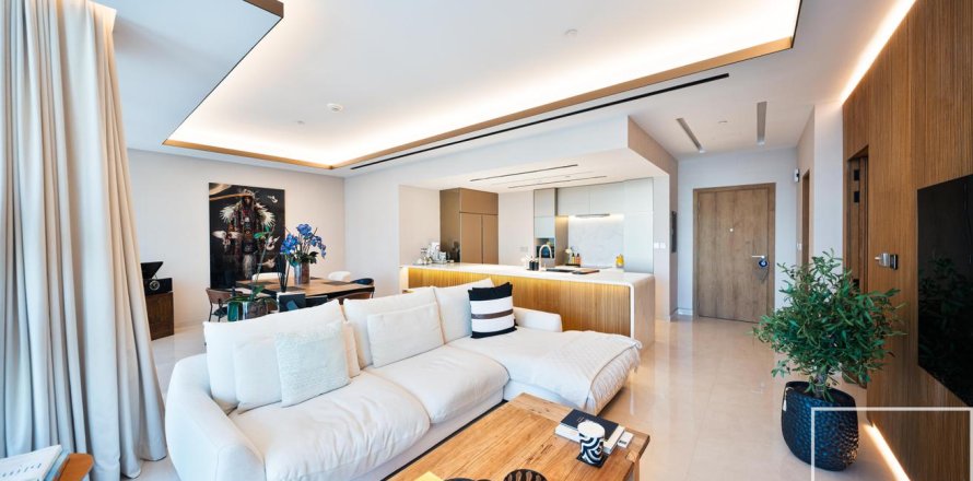2 bedrooms Apartment in DIFC, UAE No. 193879