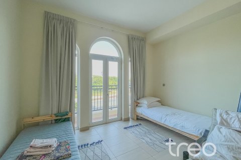 Villa de 4 dormitorios en Legacy, UAE No. 188104 15