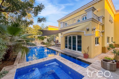 3 bedrooms Villa in Legacy, UAE No. 188108