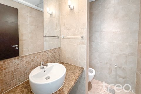3 bedrooms Villa in Legacy, UAE No. 188108 11