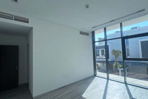 4 bedrooms Villa in Ras Al Khaimah, UAE No. 184163 13
