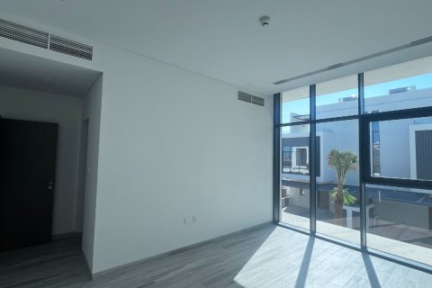 4 bedrooms Villa in Ras Al Khaimah, UAE No. 184163 12